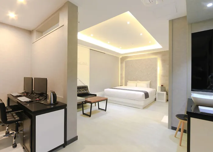 Motel G&g